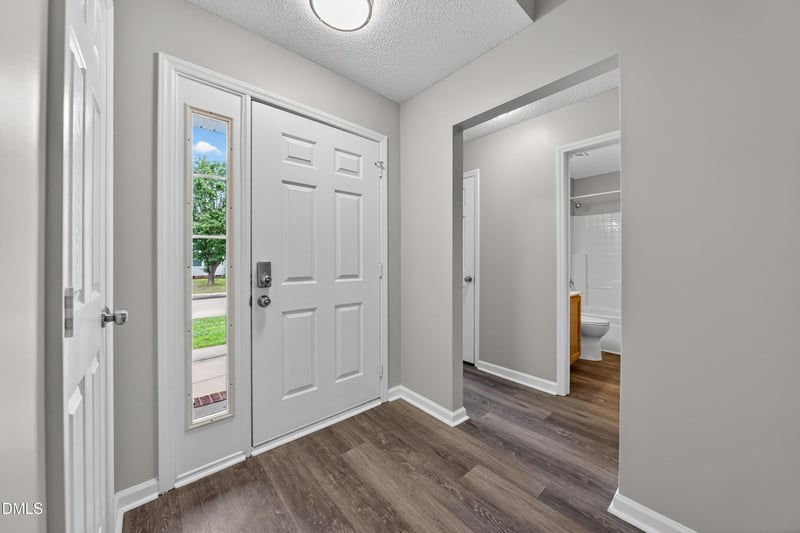 2119 Charny Dr, Raleigh, NC 27604