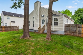 2119 Charny Dr, Raleigh, NC 27604