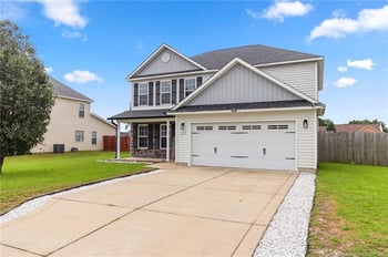 2119 Queen Elizabeth Ln, Hope Mills, NC 28348