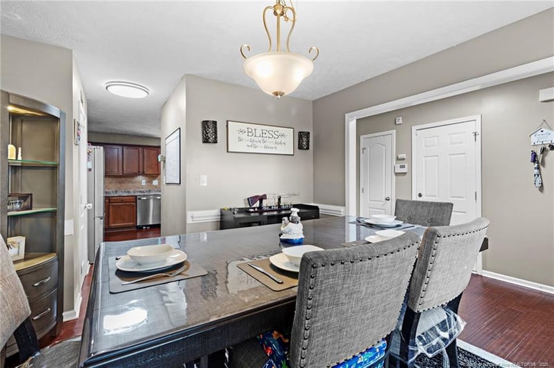 2119 Queen Elizabeth Ln, Hope Mills, NC 28348