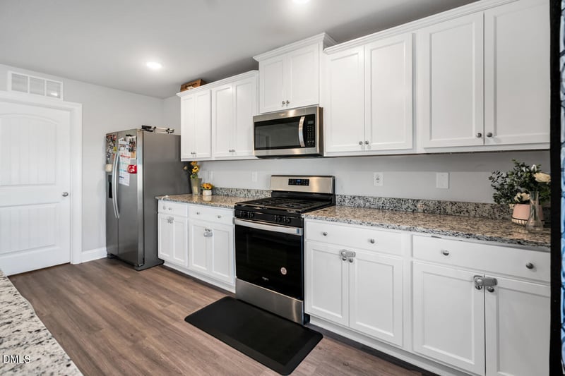 212 Antietam Pl, Mebane, NC 27302