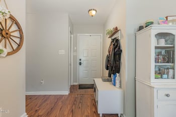 212 Applecross Dr, Cary, NC 27511