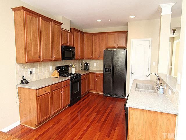 212 Beringer Pl, Chapel Hill, NC 27516