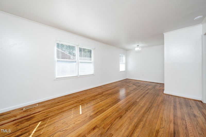 212 Blanchard St, Raleigh, NC 27603