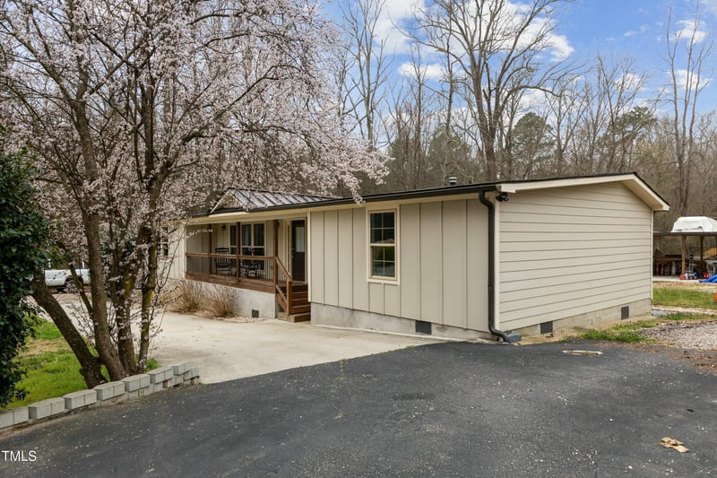 212 Bluefield Dr, Garner, NC 27529