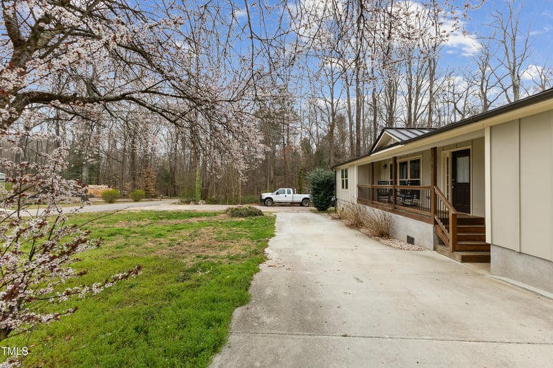 212 Bluefield Dr, Garner, NC 27529