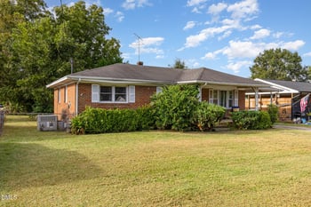 212 Bunche Dr, Goldsboro, NC 27530