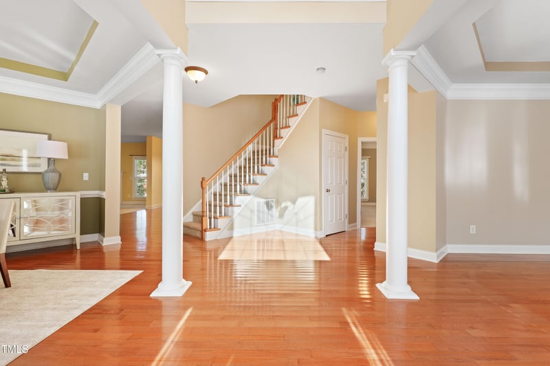 212 Chieftain Dr, Holly Springs, NC 27540