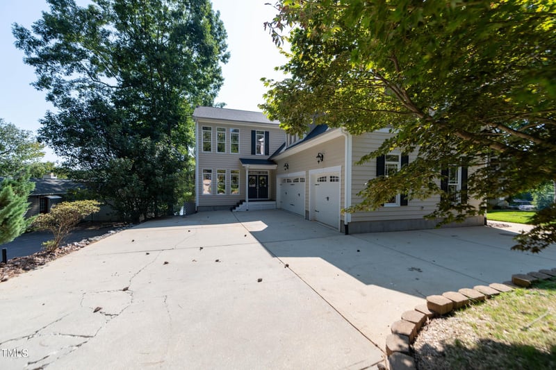 212 Choctaw Dr, Louisburg, NC 27549
