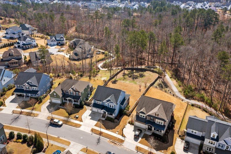 212 Climbing Tree Trl, Holly Springs, NC 27540