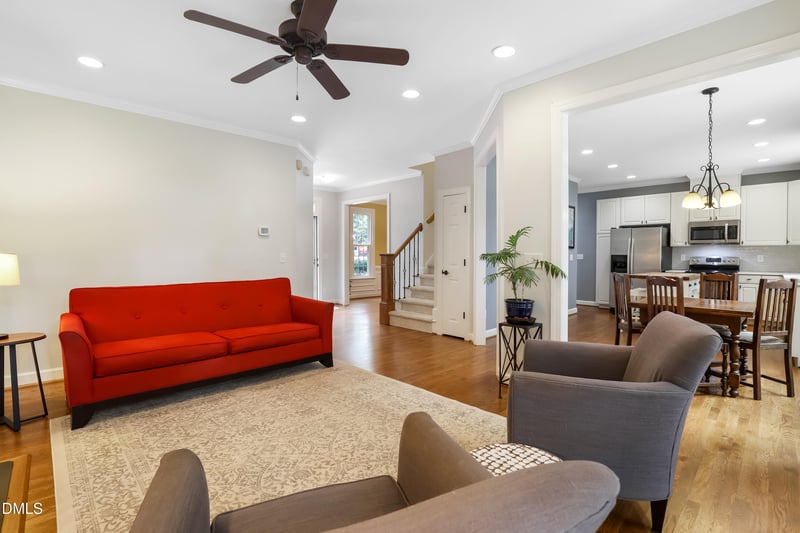 212 Cobble Ridge Dr, Chapel Hill, NC 27516