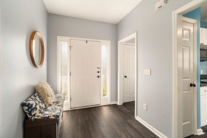 212 Cross Current Ln, Raleigh, NC 27610
