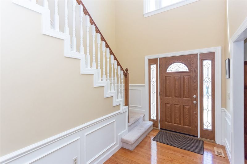 212 Durington Pl, Cary, NC 27518