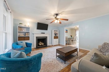 212 Esquire Ln, Cary, NC 27513