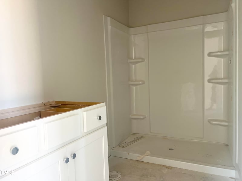 212 Fast Pitch Ln, Four Oaks, NC 27524