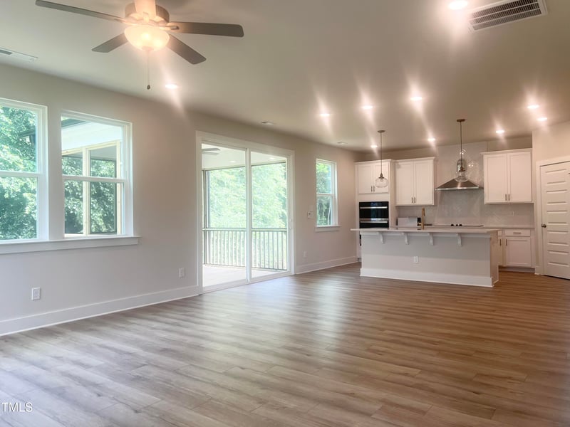 212 Fast Pitch Ln, Four Oaks, NC 27524