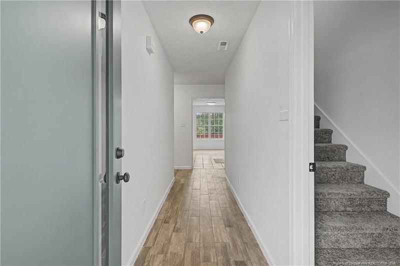 212 Finch Rd, Fayetteville, NC 28306