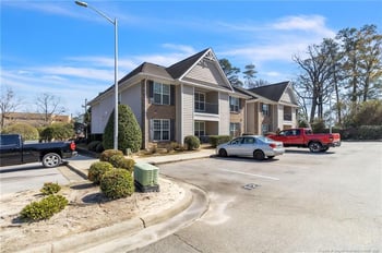 212 Fountainhead Ln #204, Fayetteville, NC 28301