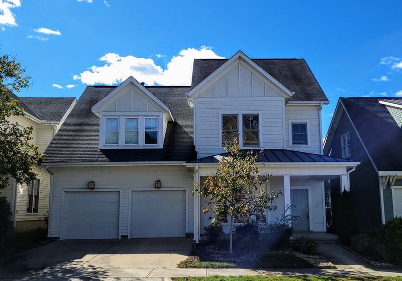 212 Frontgate Dr, Cary, NC 27519