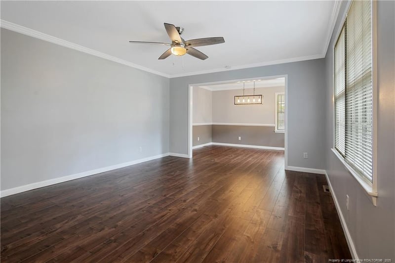 212 Glenburney Dr, Fayetteville, NC 28303