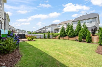 212 Golf Vista Trl, Holly Springs, NC 27540