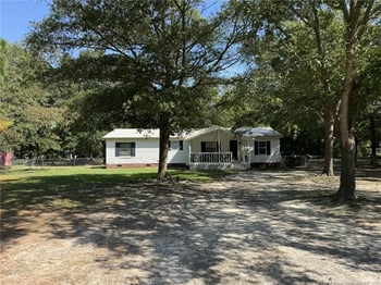 212 Grummen Rd, Hope Mills, NC 28348