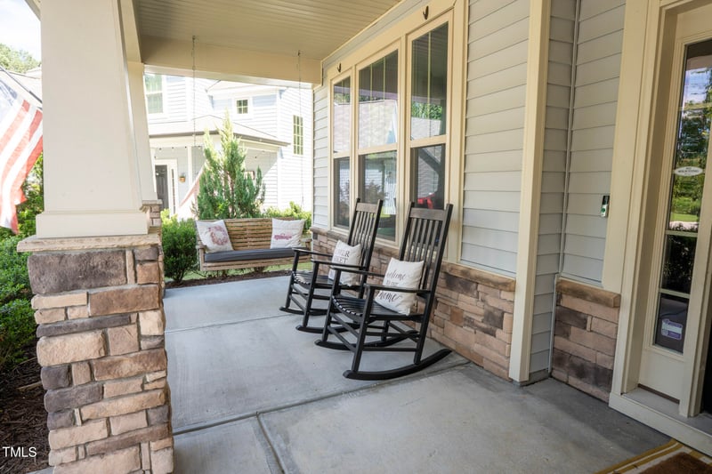 212 Hardwick St, Clayton, NC 27527