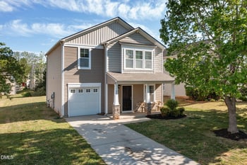 212 Haywards Ln, Mebane, NC 27302