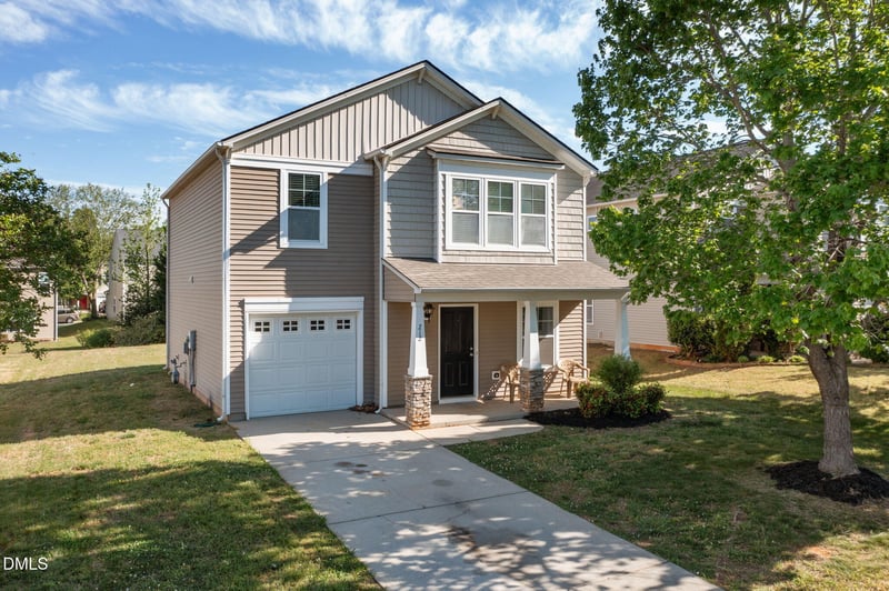 212 Haywards Ln, Mebane, NC 27302