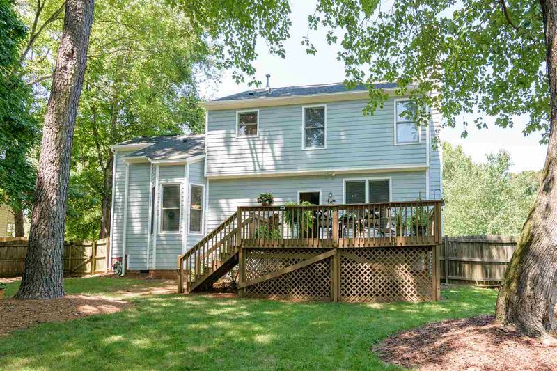 212 Heather Springs Dr, Garner, NC 27529