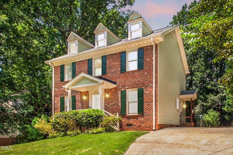 212 Heidinger Dr, Cary, NC 27511