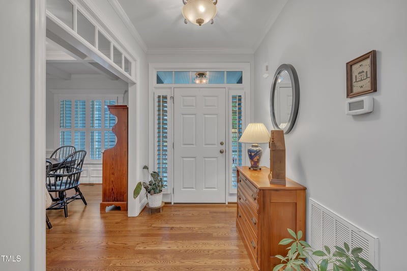 212 Hein Dr, Clayton, NC 27527