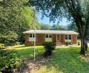 212 Hemlock Dr, Durham, NC 27705