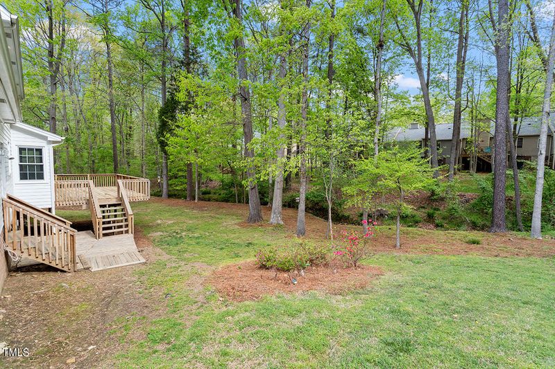 212 Laurie Ln, Cary, NC 27513