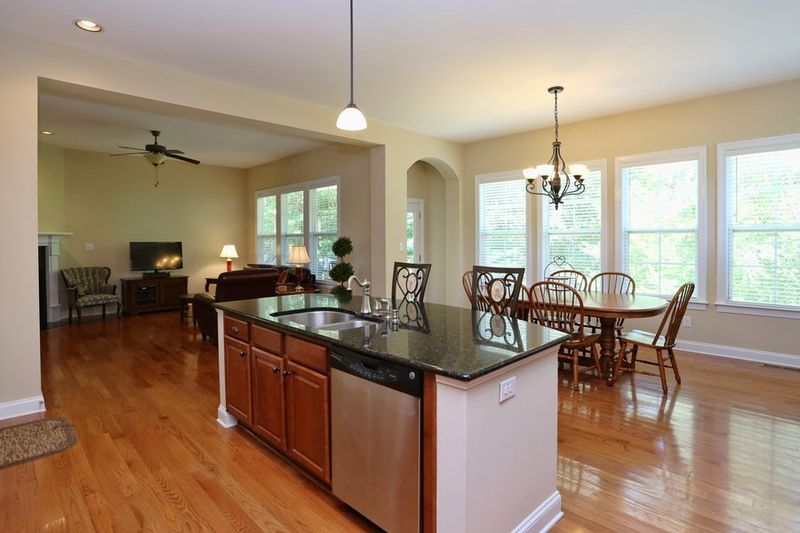 212 Legends Way, Chapel Hill, NC 27516