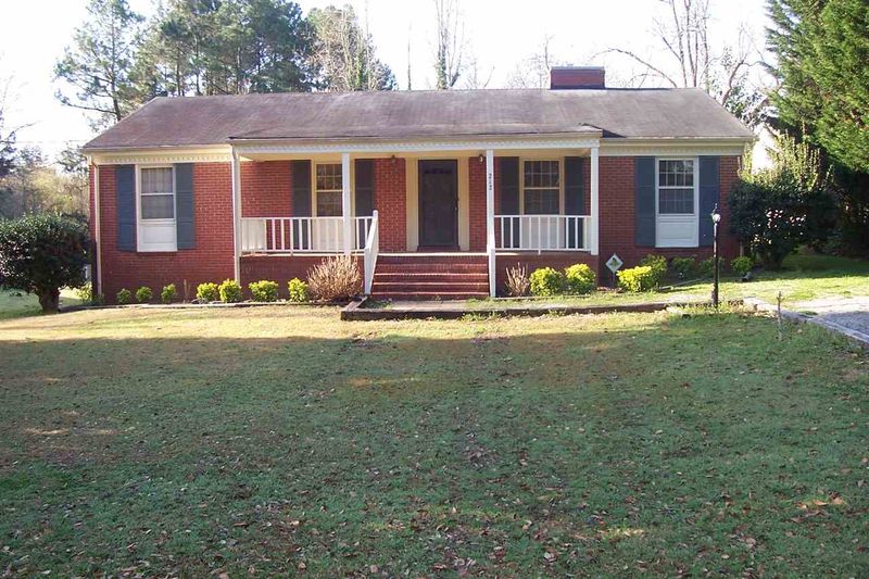 212 E Lillington St, Angier, NC 27501