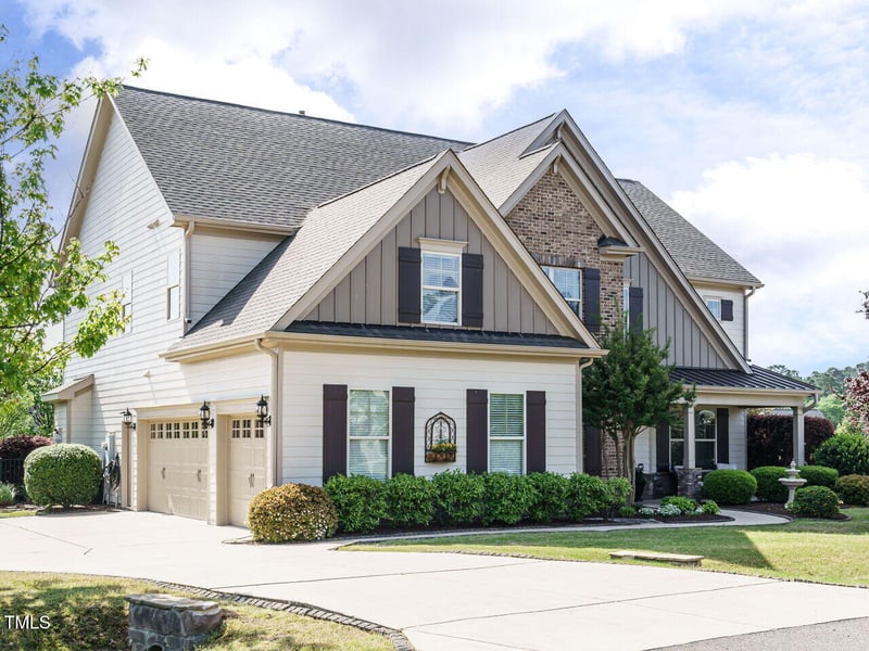 212 Listening Ridge Ln, Cary, NC 27519