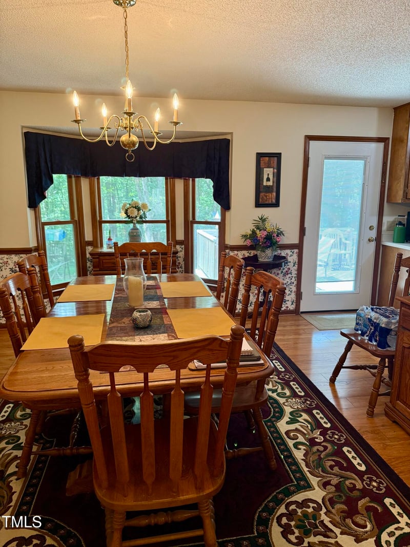 212 Long Needle Dr, Clayton, NC 27520