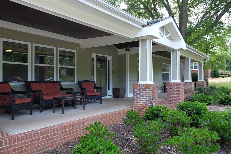 212 Lord Berkley Rd, Raleigh, NC 27610