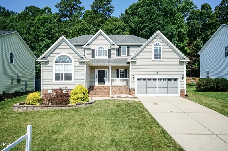 212 Mickleson Ridge Dr, Raleigh, NC 27603