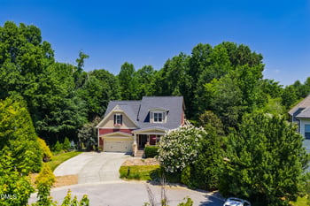 212 Middlegreen Pl, Holly Springs, NC 27540