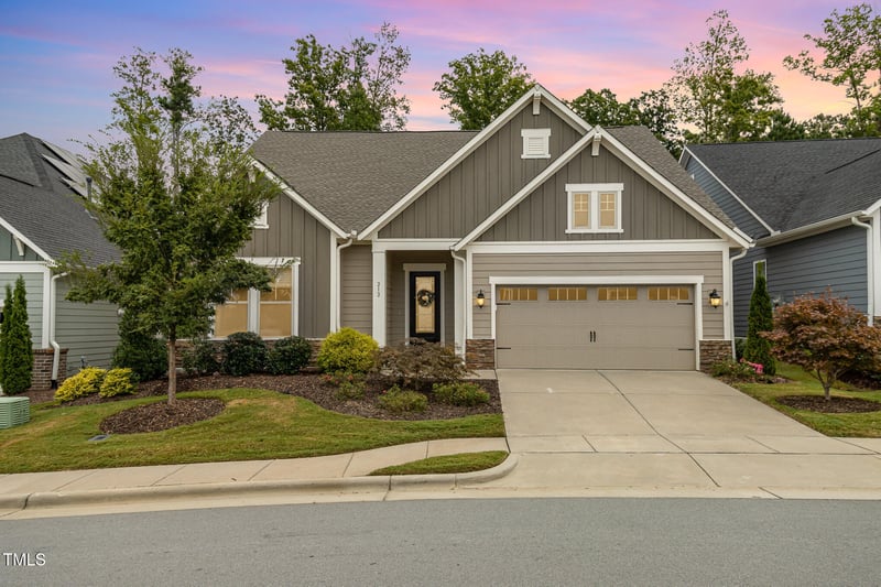 212 Middleton Pl, Chapel Hill, NC 27516