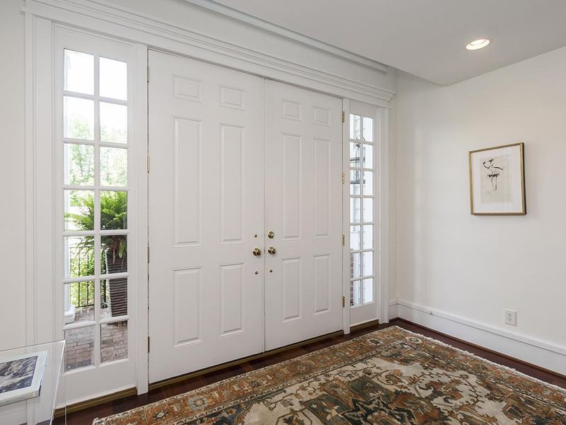 212 Mill Race Dr, Chapel Hill, NC 27514