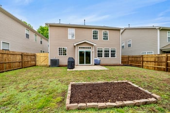 212 Milpass Dr, Holly Springs, NC 27540