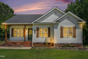 212 Mitchell Ave, Clayton, NC 27520