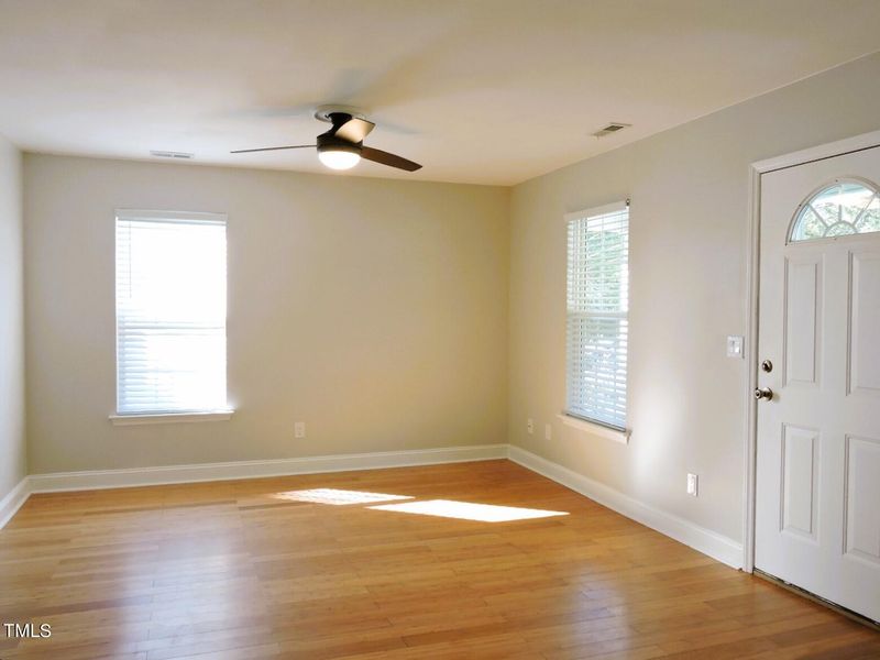 212 Monk Rd, Durham, NC 27704