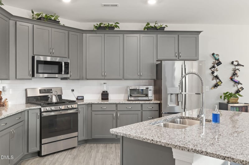 212 Oakchest Ct, Durham, NC 27703