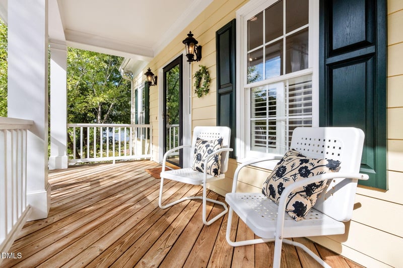 212 Old Barn Ln, Chapel Hill, NC 27517