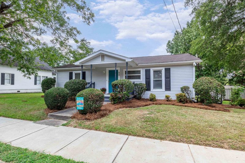 212 S Oneil St, Clayton, NC 27520