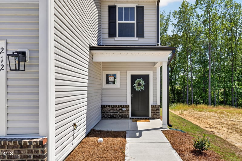 212 Oriole Dr #165, Angier, NC 27501